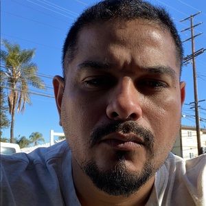 Meet your Posher, Max